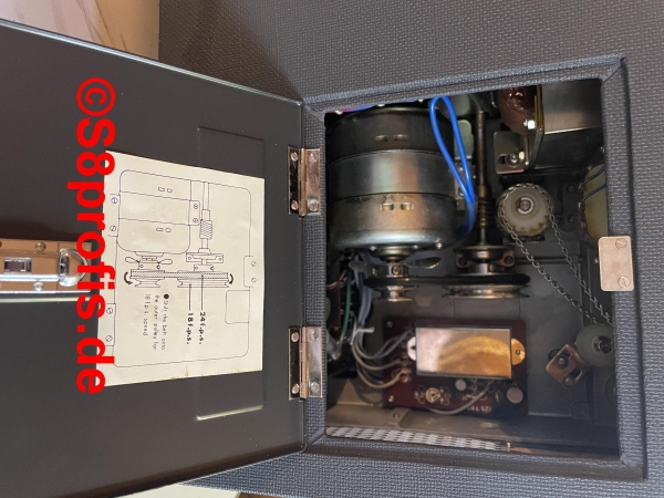Fujicascope SM1 Super 8 film projector (18122024)